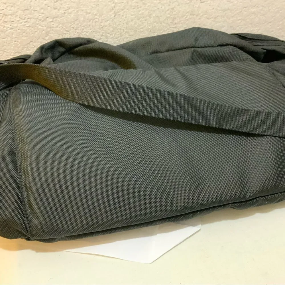 TUMI Black Ballistic Nylon Large Weekender Carry-On Lightweight Crossbody bag